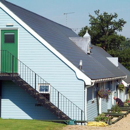Richmond Park Golf Club Apartment Watton Exterior foto